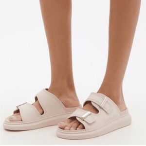 Alexander McQueen Hybrid Slide in Tea Rose Size 7